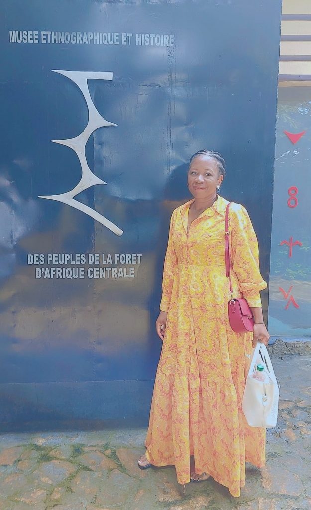 Une attaque des aïeux malveillants sur leur enfant.